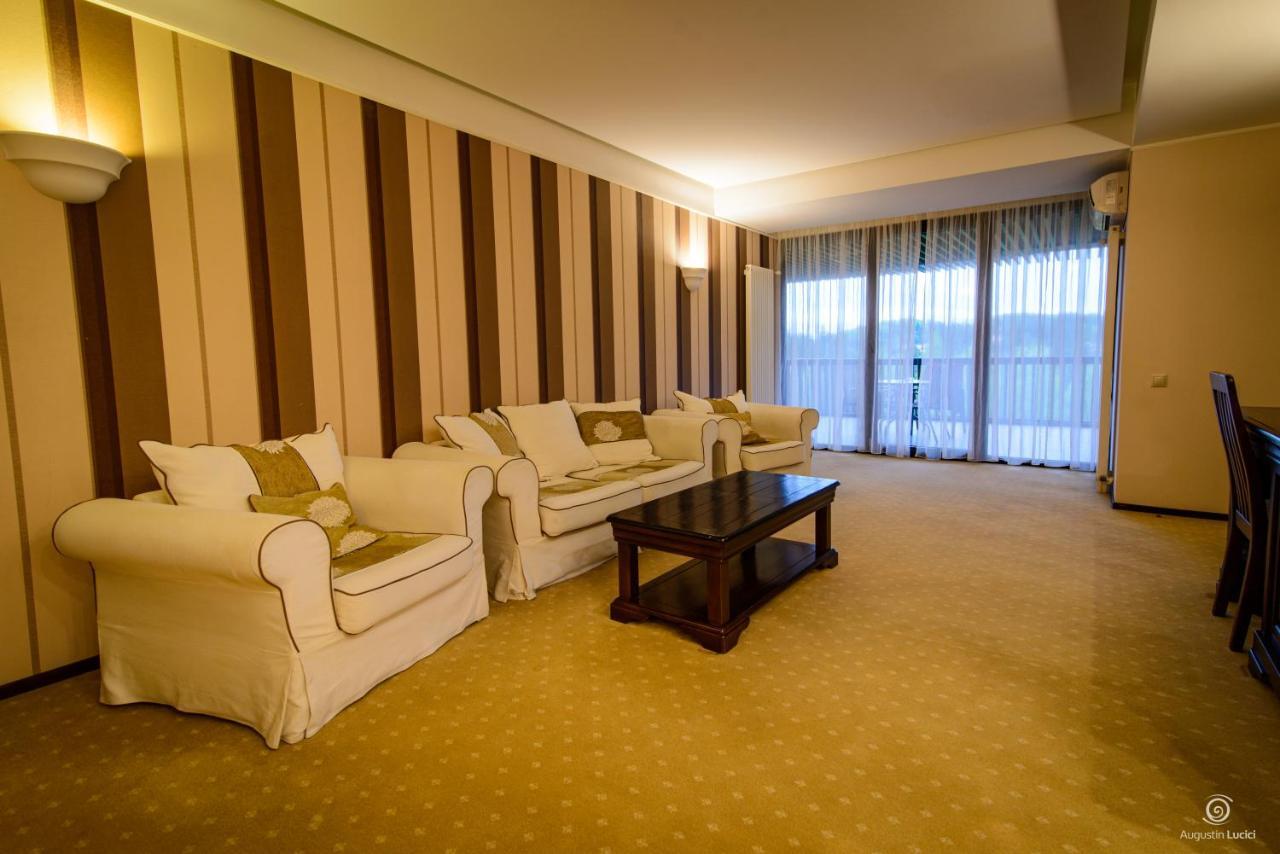 Apartament Alpin Resort Etaj 7 โปยานาบราซอฟ ภายนอก รูปภาพ